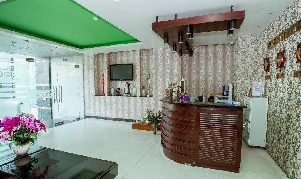 Eden Sài Gòn Hotel *