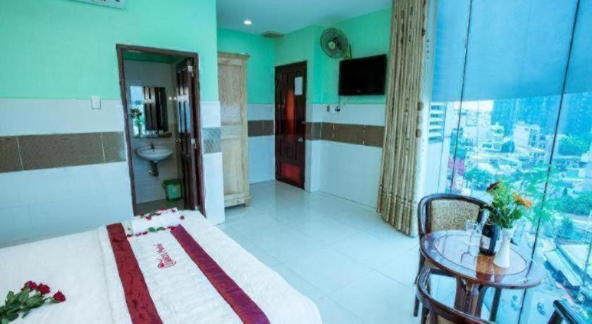 Eden Sai Gon Hotel *